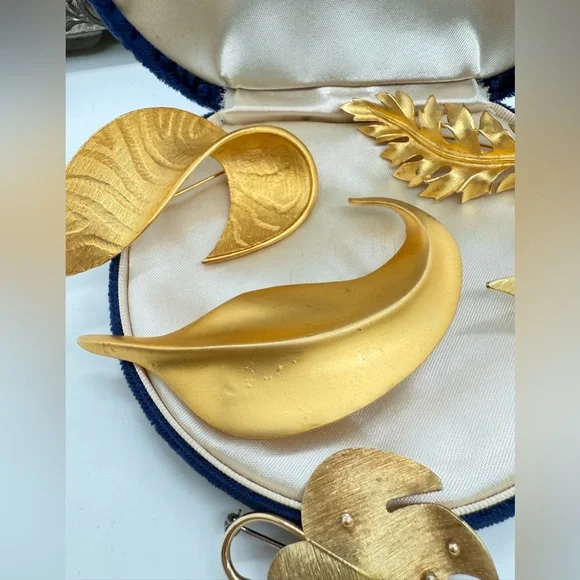 $25 each Vintage Leaf Brooch Lot